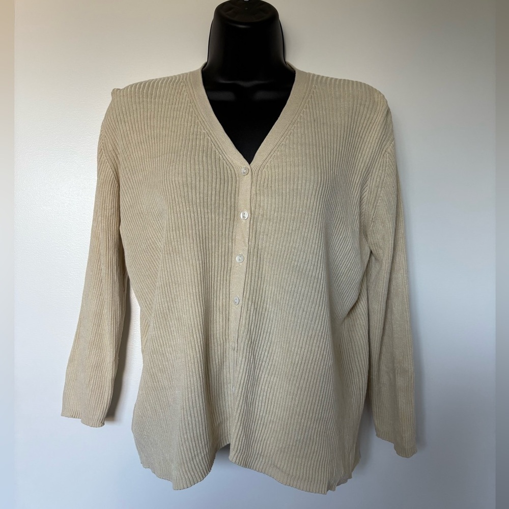 August Silk Butter Yellow Cardigan | Size Medium - Picture 3 of 7